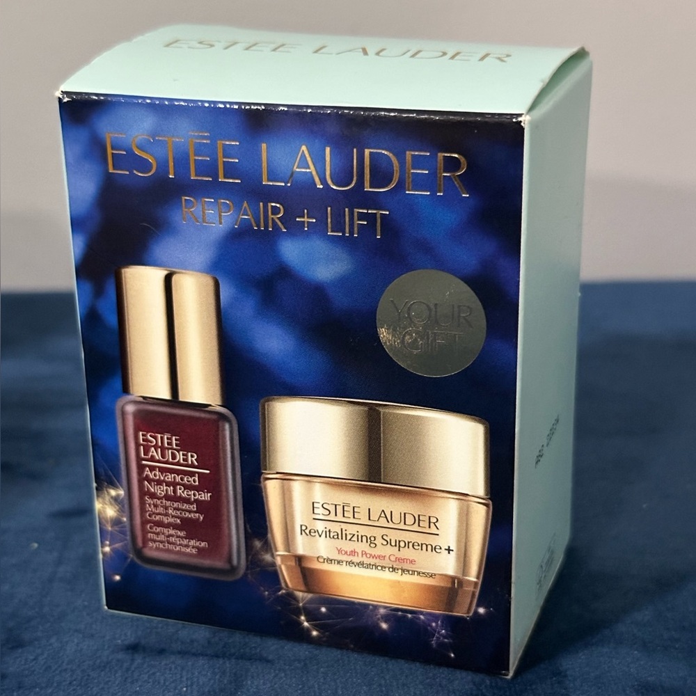 Estée Lauder Repair + Lift Gift Set in Navy & Gold